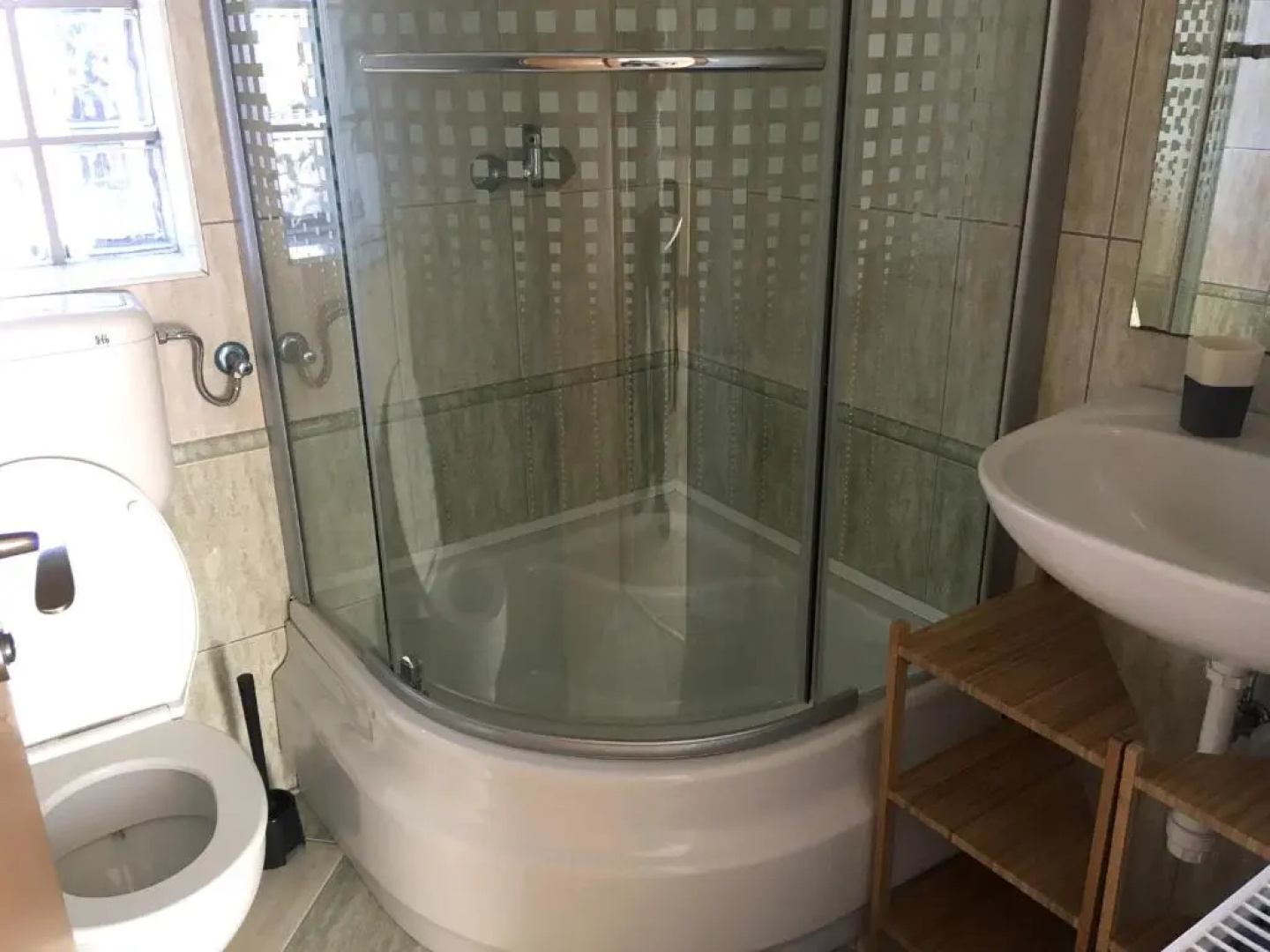 Balatonlelle Apartmanház