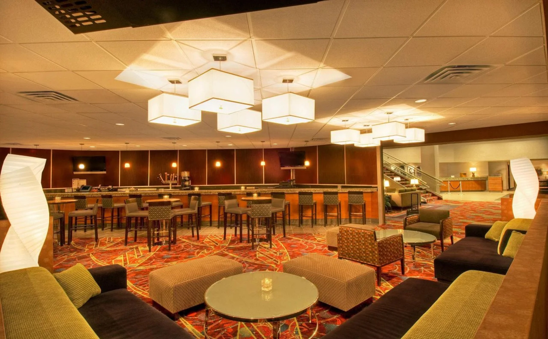 Crowne Plaza Suites MSP Airport - Mall of America