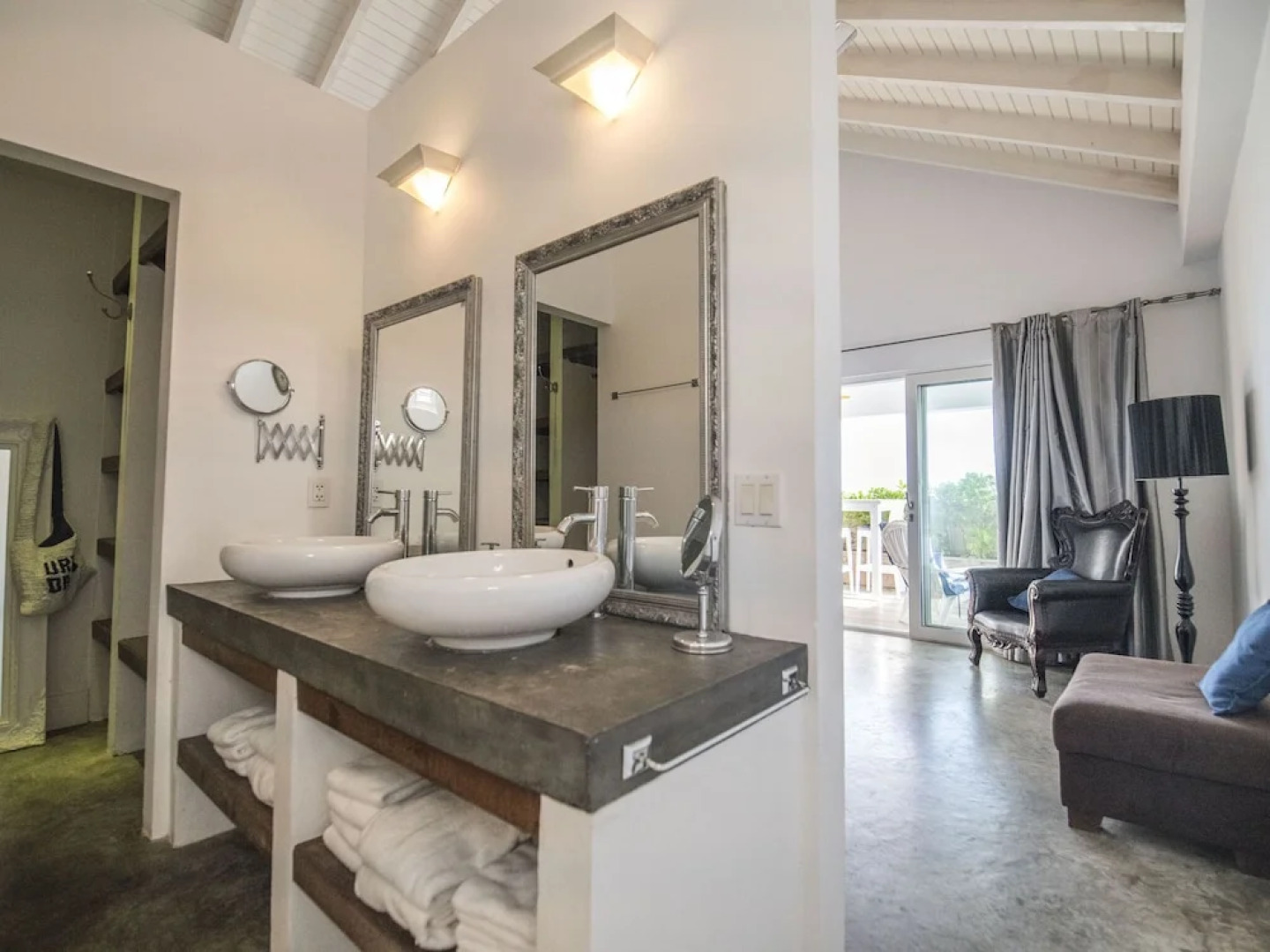 Modern Apartment in Pietermaai Near Sea