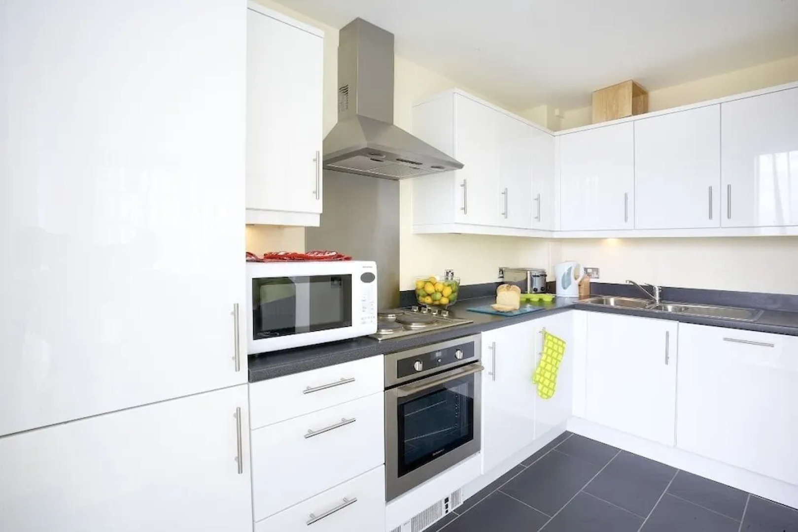 The Hub by ShortstayMK