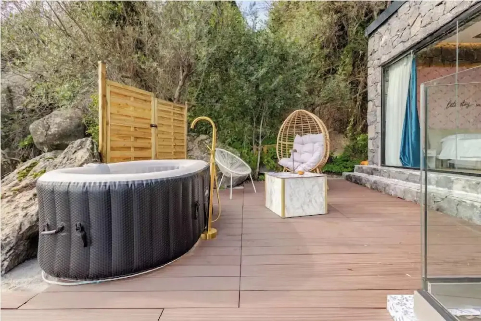 Dolce Lava - Natural Luxury Experience