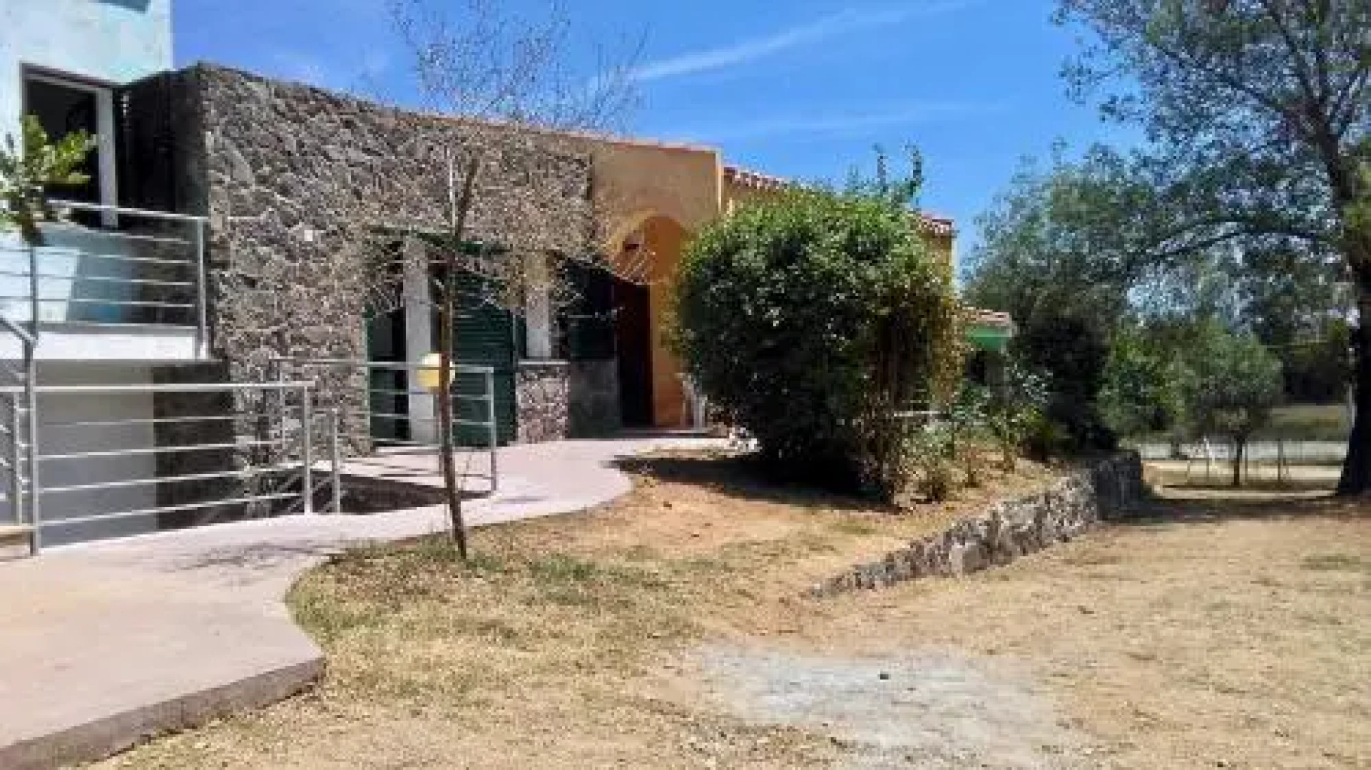 Appartamenti Su Nenneri