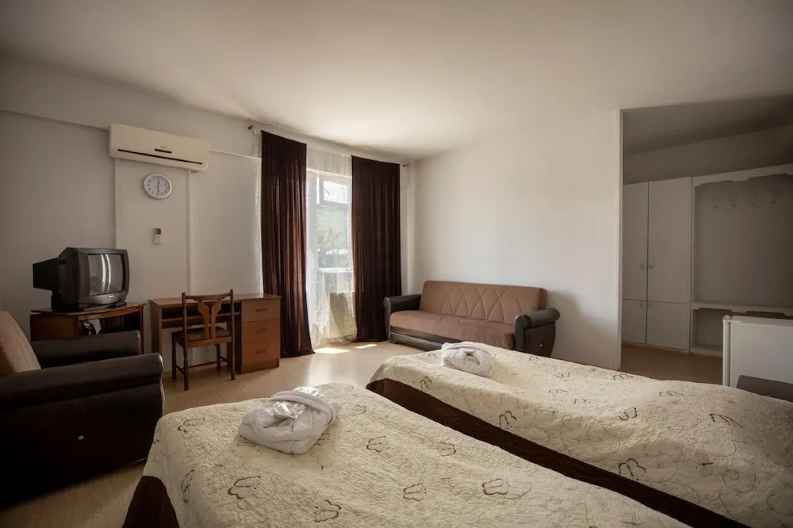 Отель «Лидер»