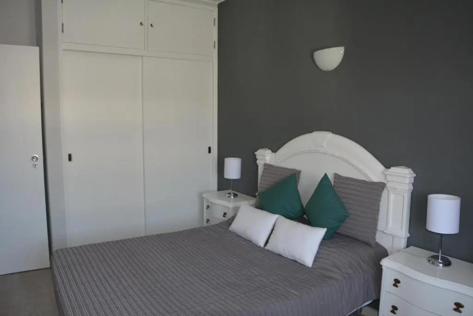 Apartamento Vista Mar a menos de 50m da praia.