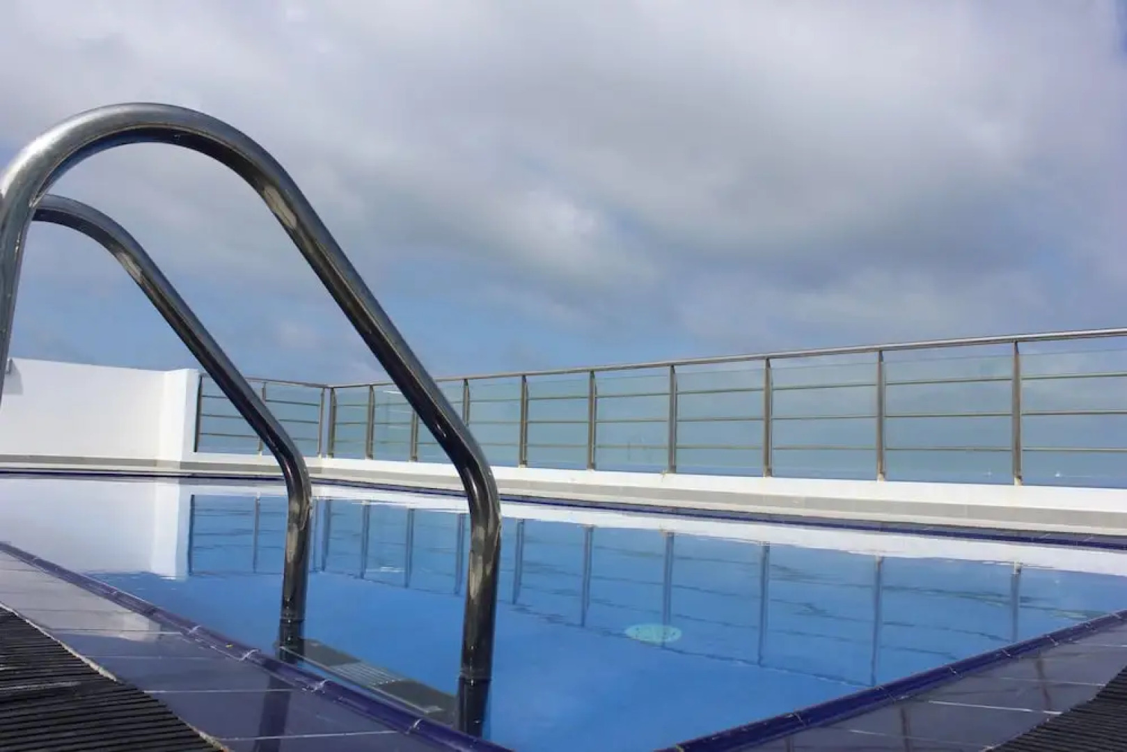 CUBEZ Capsule Hotels Colombo Beach - Hostel