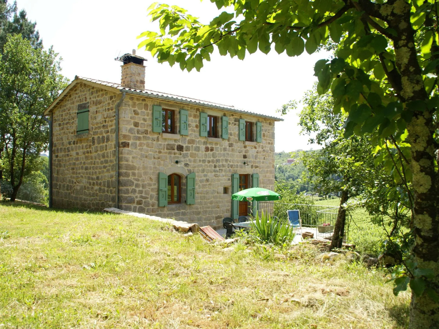 Natural stone house in stunning location with small beach at 300 metres