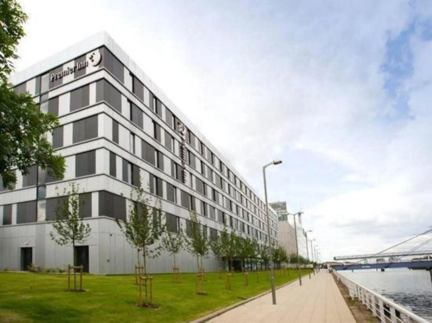 Premier Inn Glasgow Pacific Quay
