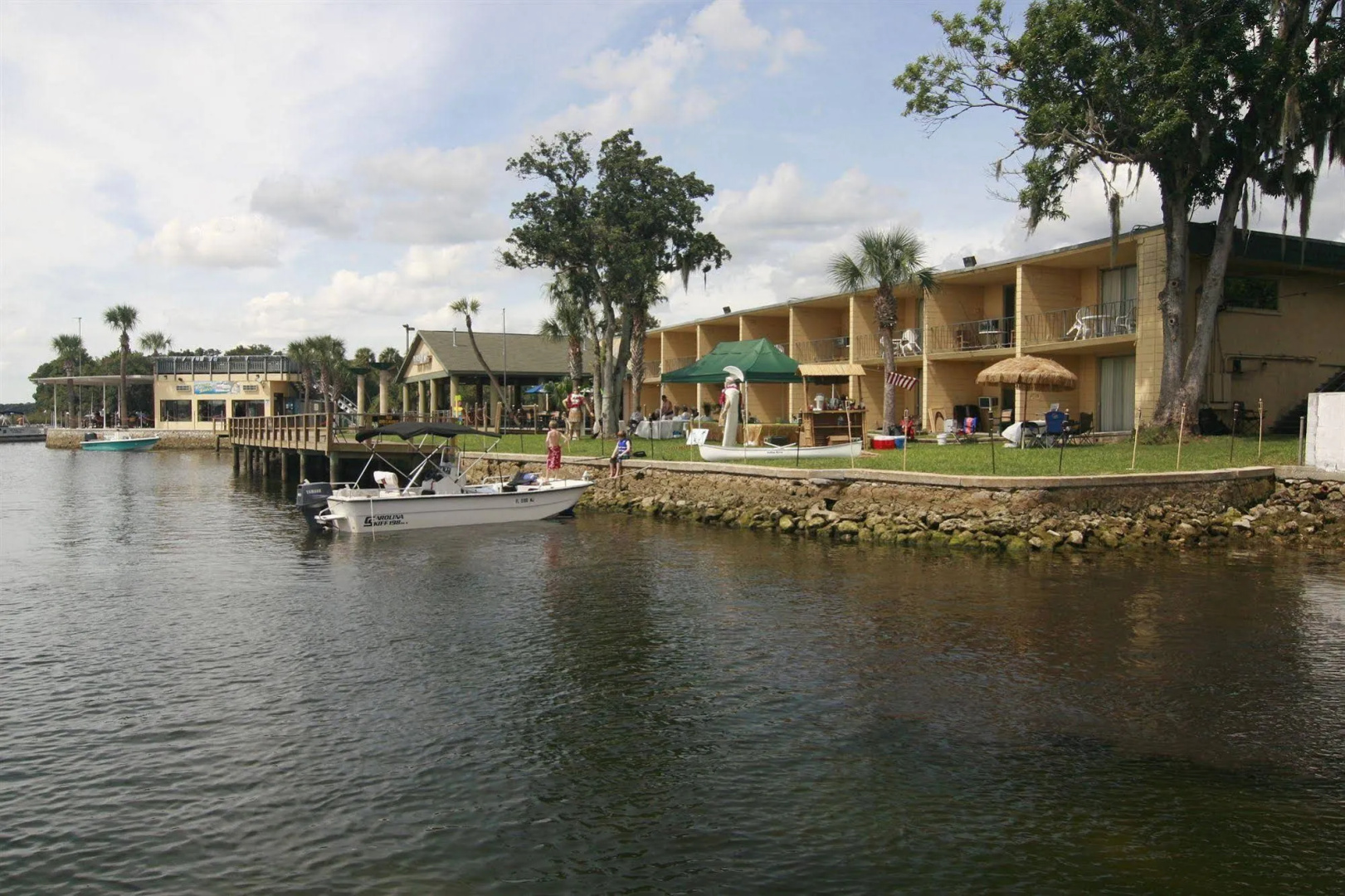 The Port Hotel & Marina