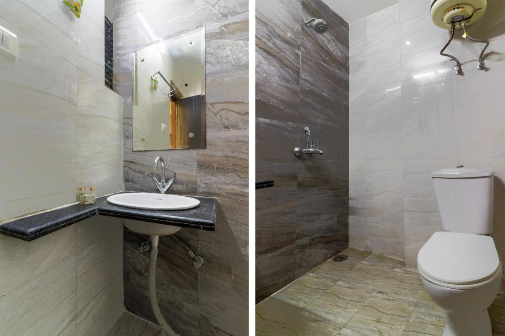 Hotel Mahadev Regency Kanpur