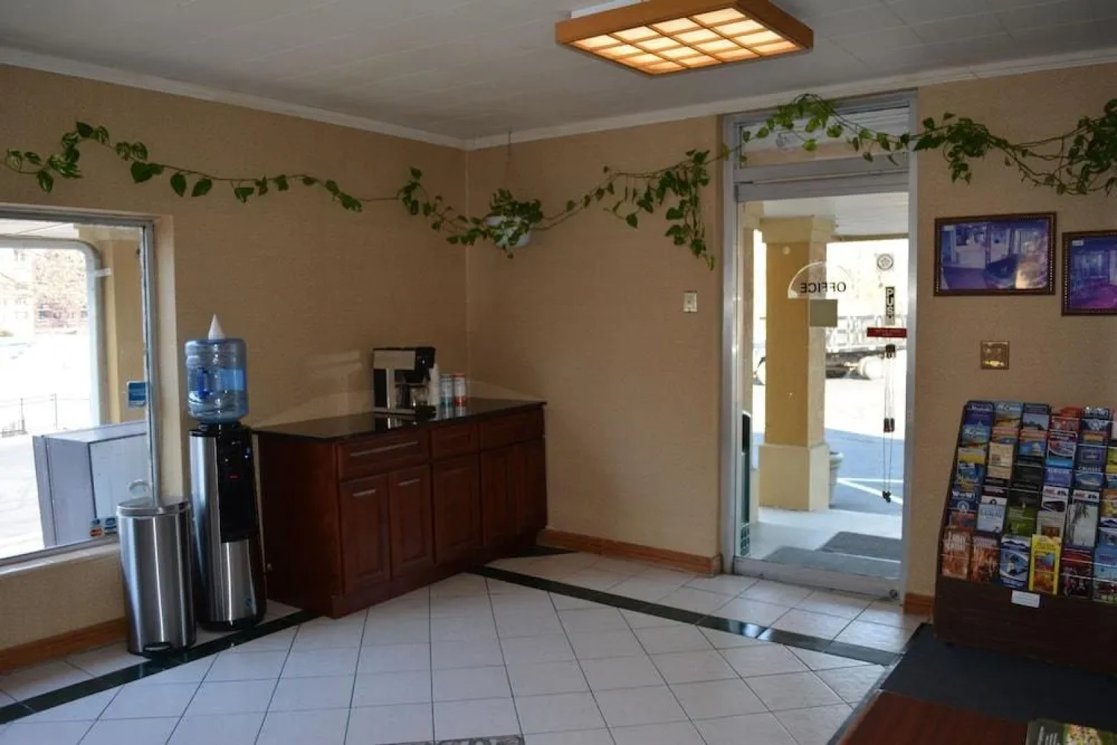 Budget Inn Falls Church