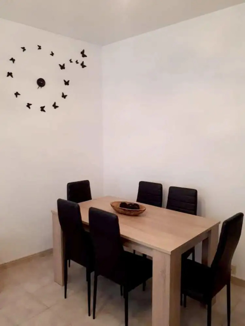 Apartment With 3 Bedrooms in Cardona, With Wonderful City View, Enclosed Garden and Wifi