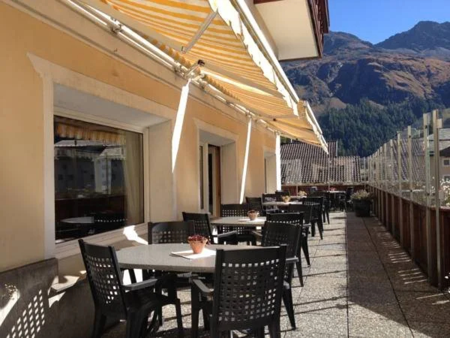 Conrad's Mountain Lodge