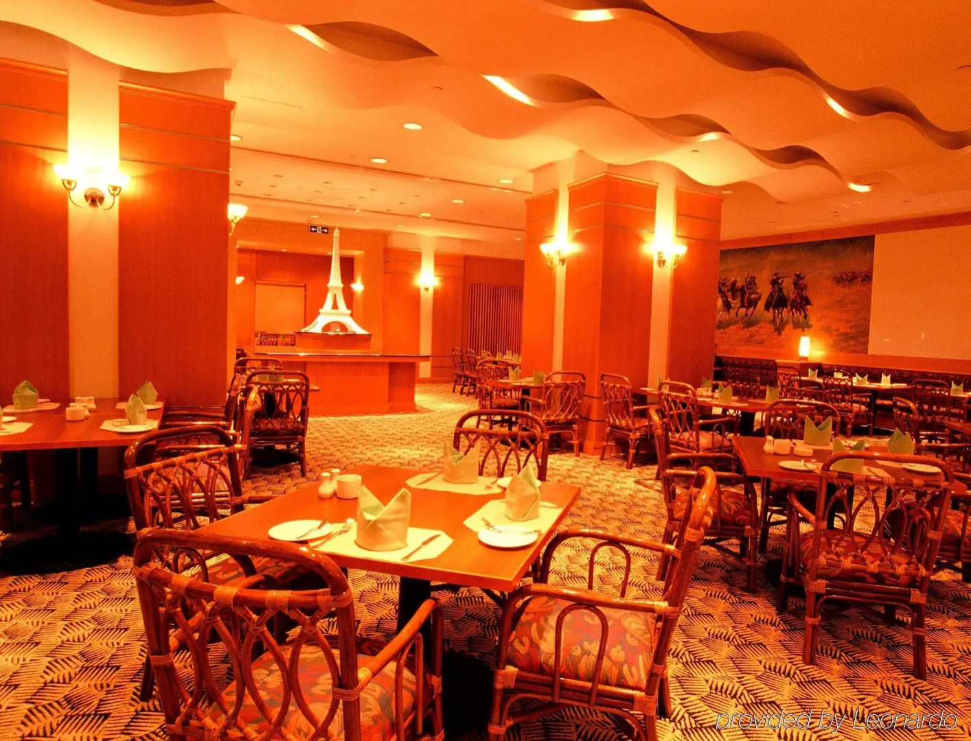 Renaissance Shenzhen Luohu Hotel