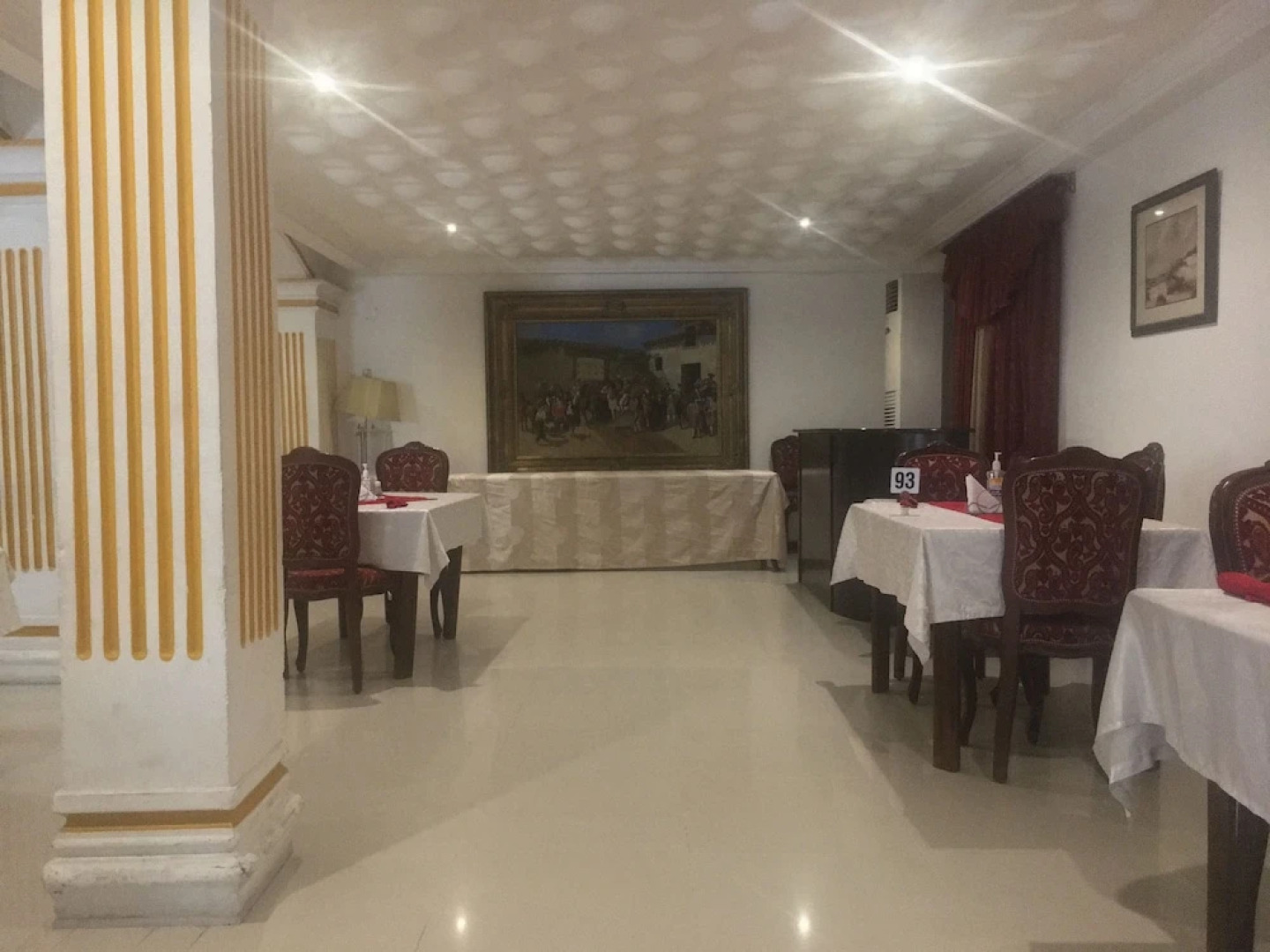 Embassy Suites Hotels & Restaurant