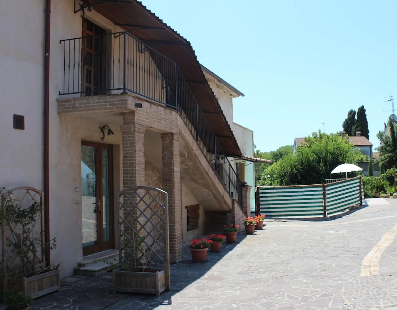 Il Piccolo Carro Apartments