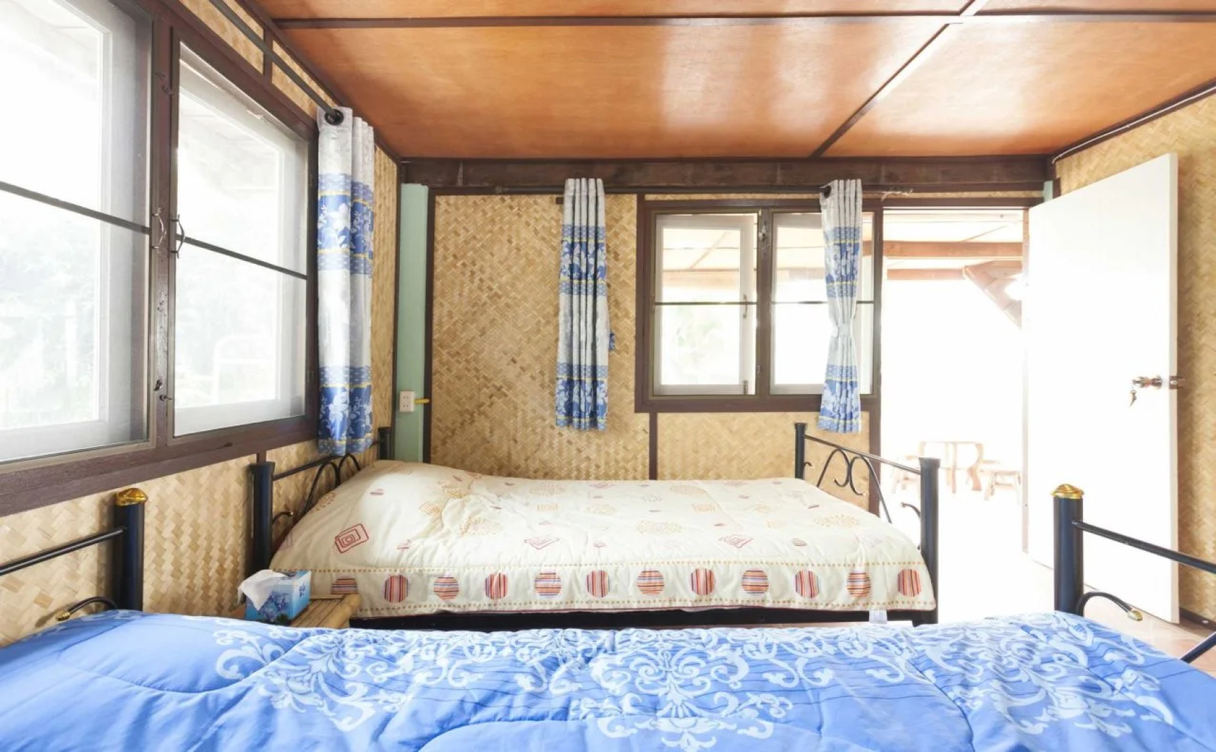 Lhas Place Homestay & Guesthouse
