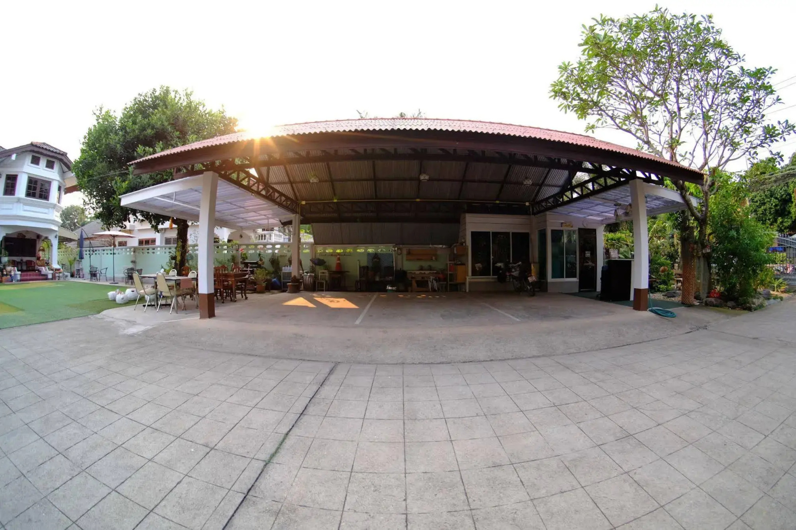 Baanrapeepong Boutique Hotel