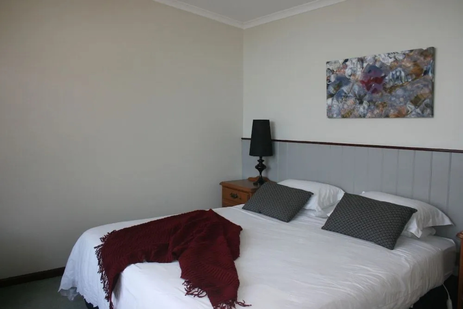 The Beach House- Essentially Tas Dover