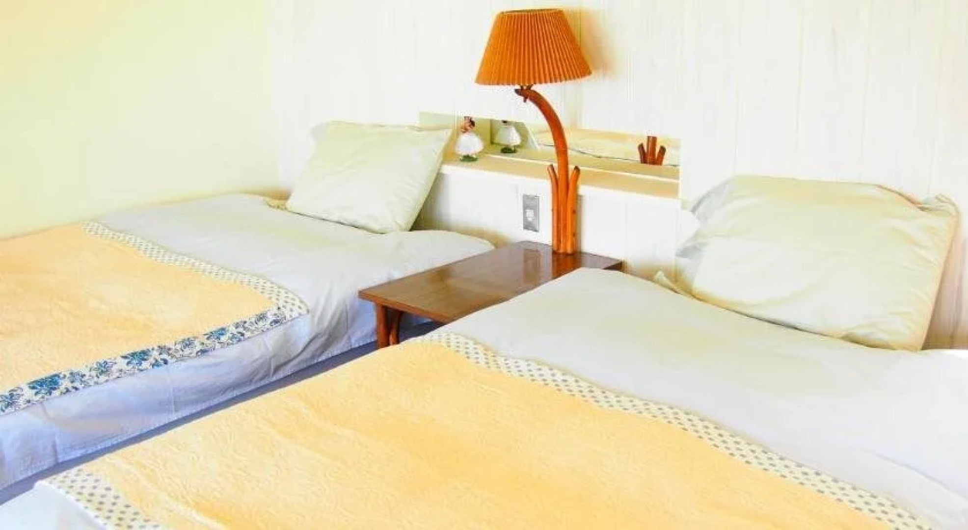 Keiki BeachHouse & Cafe