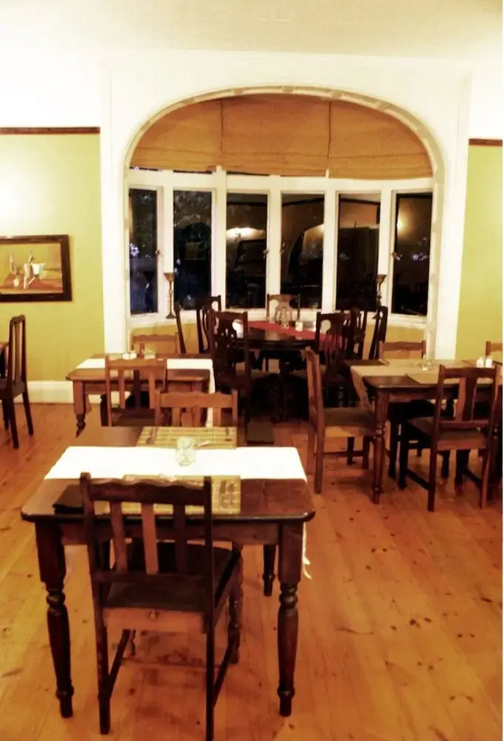 Shady Pines Guest House