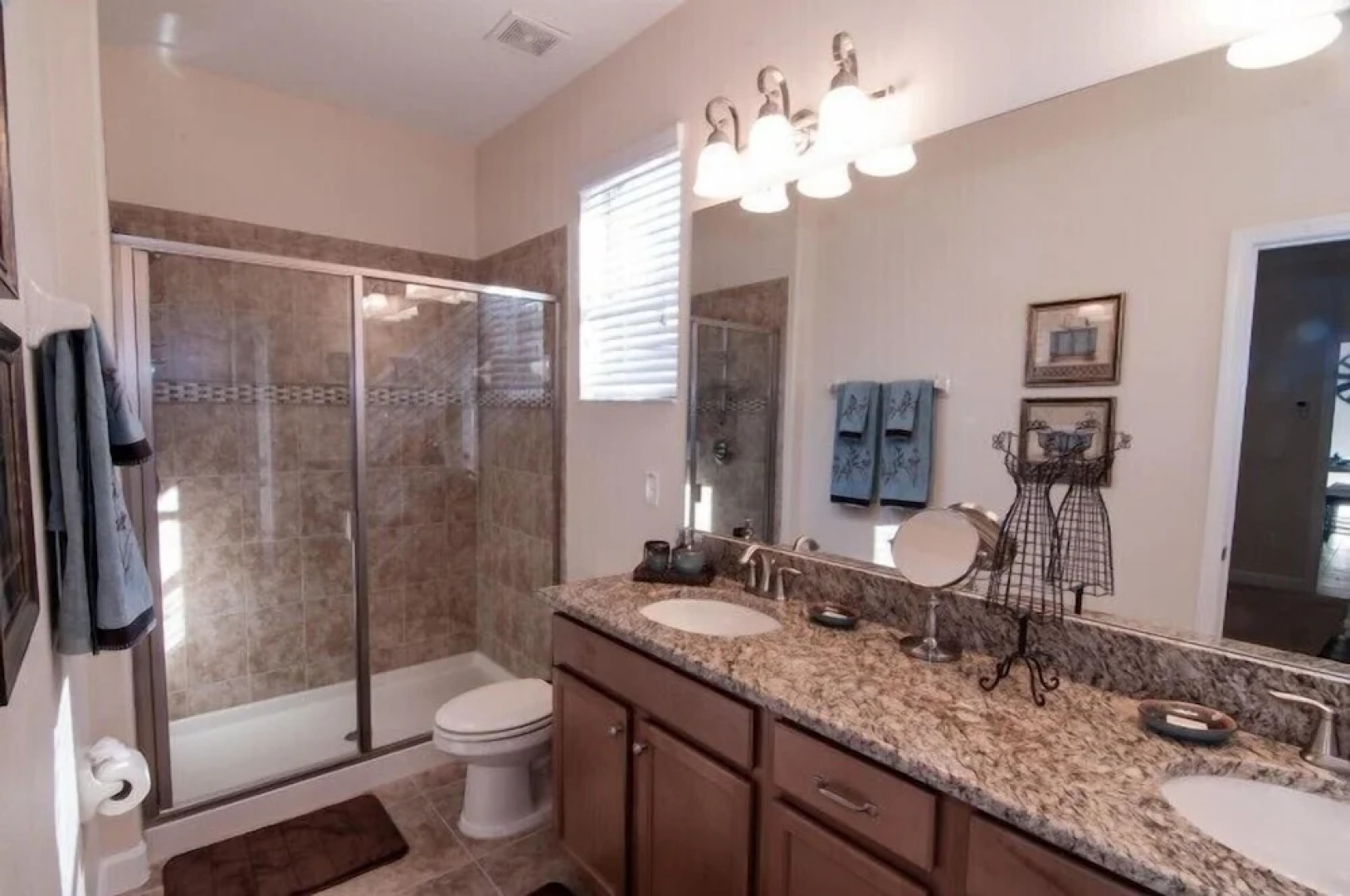 Paradise Palms by Home 2U