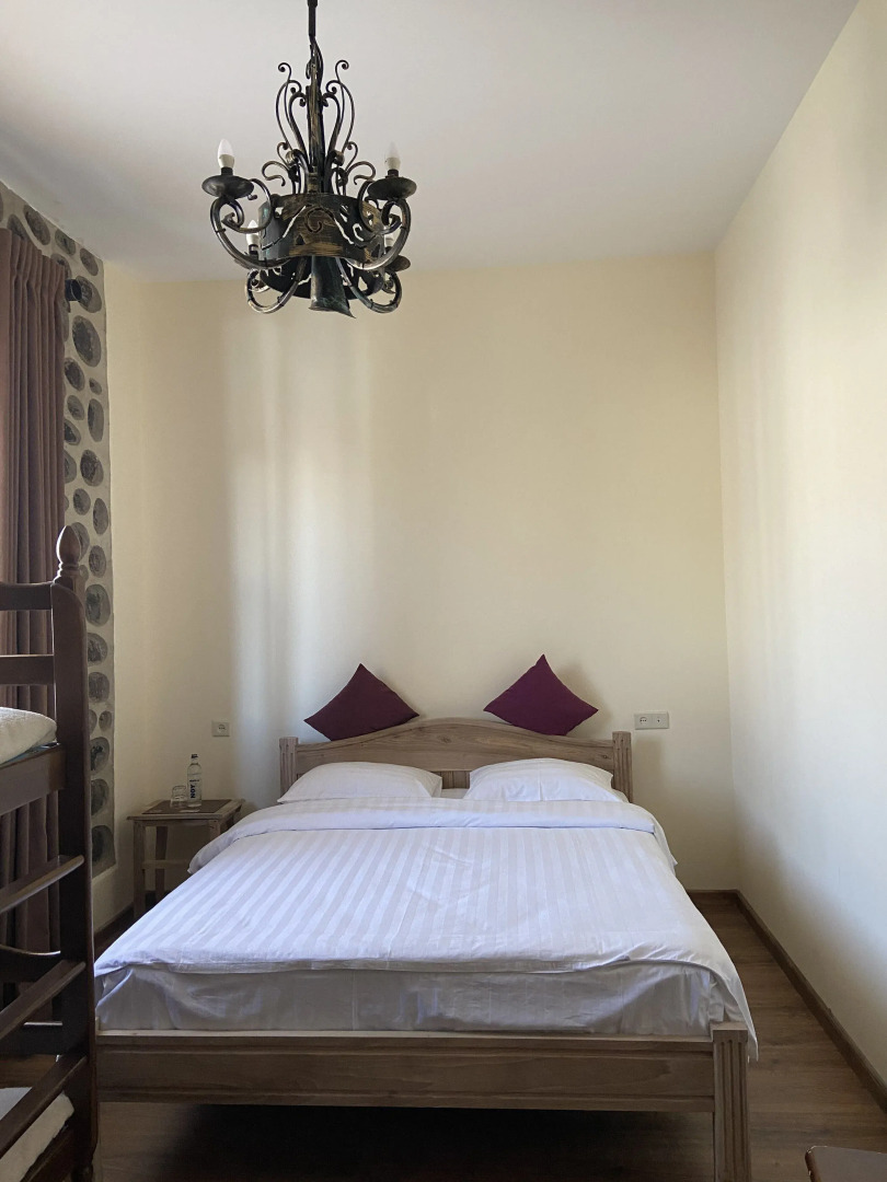 Отель Khoreayi Dzor