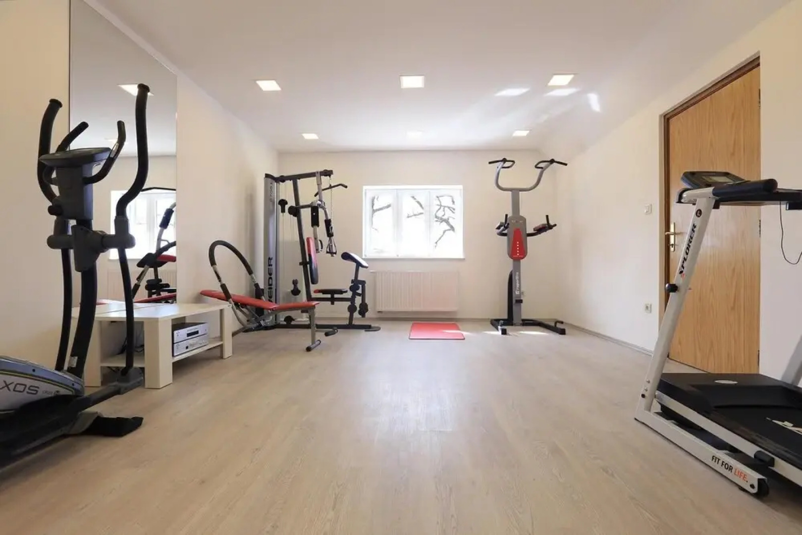 Apartment Villa IN - Four-bedroom Apartment With Private Pool ID Direct Booker 12968