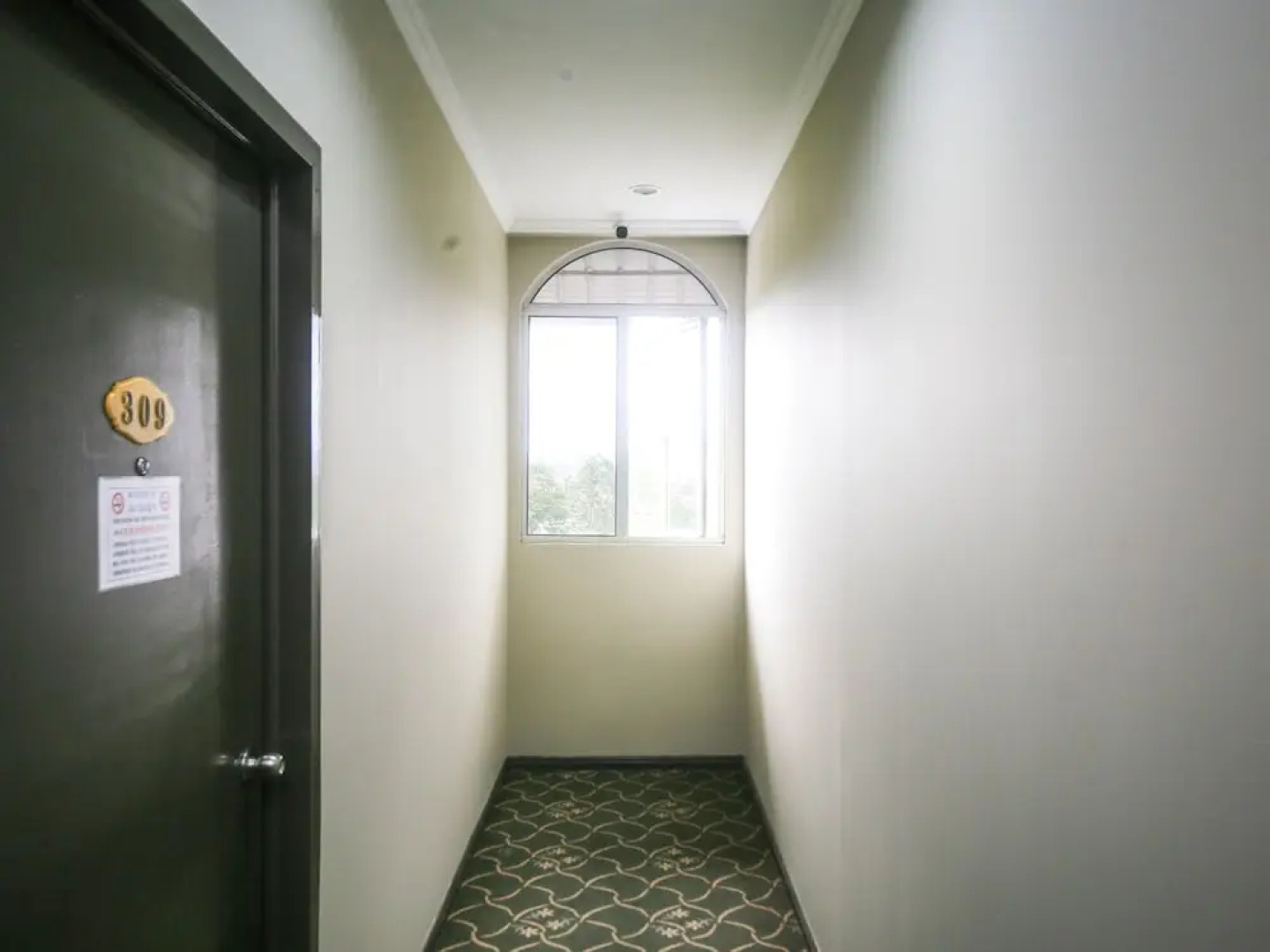 OYO 563 Jockey Lodge Hotel