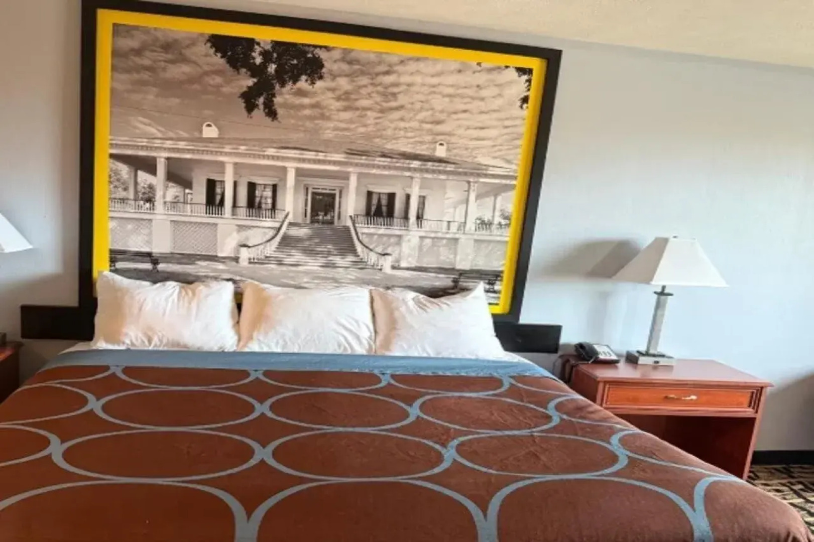 Super 8 by Wyndham Cozad