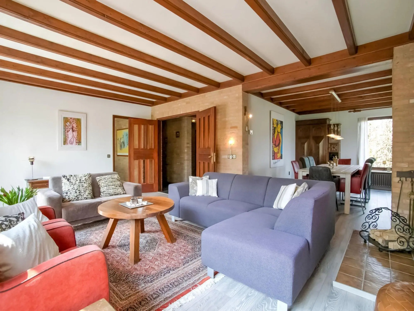 Spacious Holiday Home close to the Efteling in Nieuwkuijk with Terrace