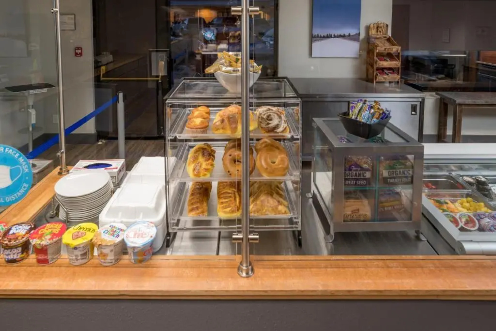 Wood River Inn & Suites