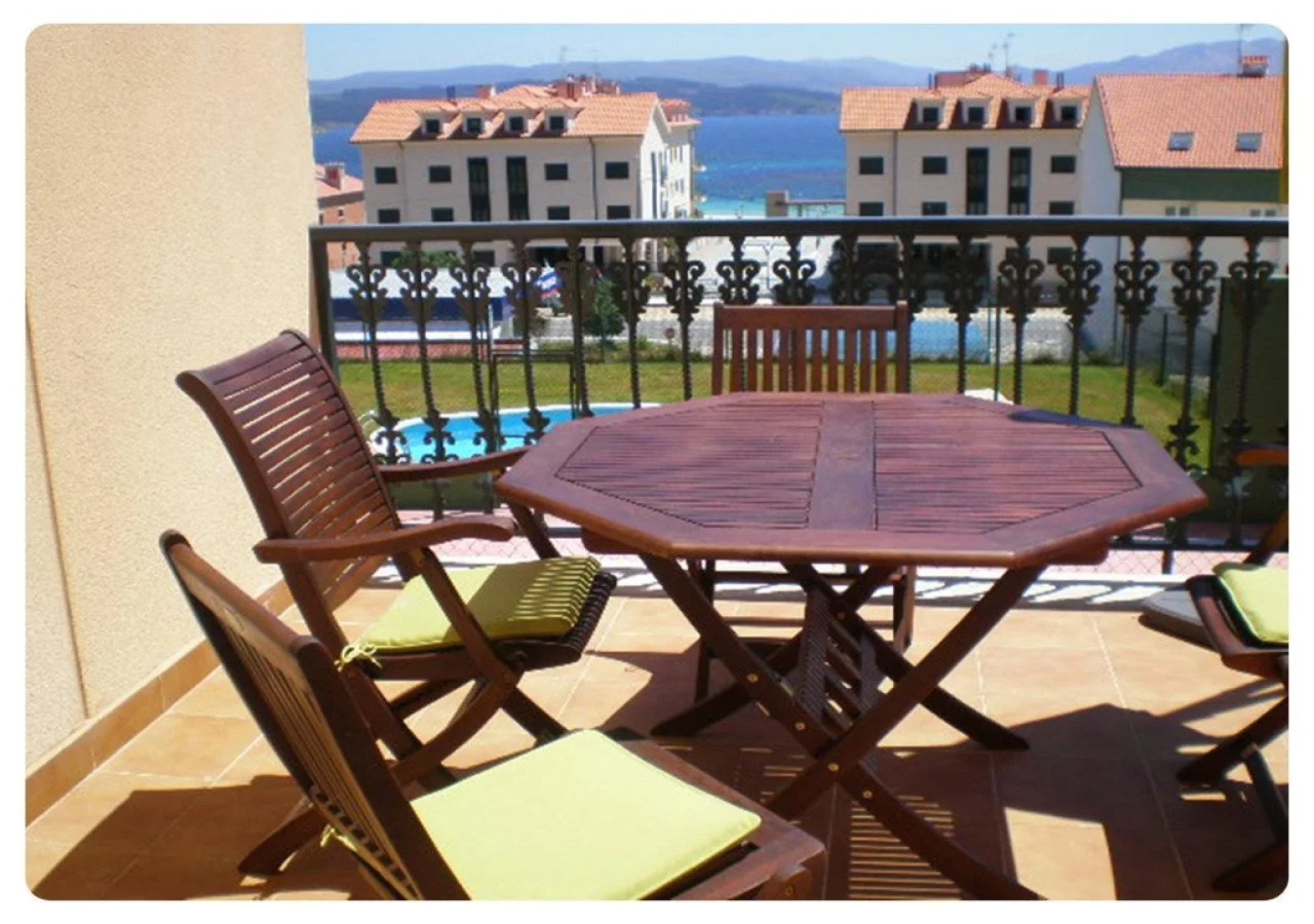 Apartamentos Vista Real