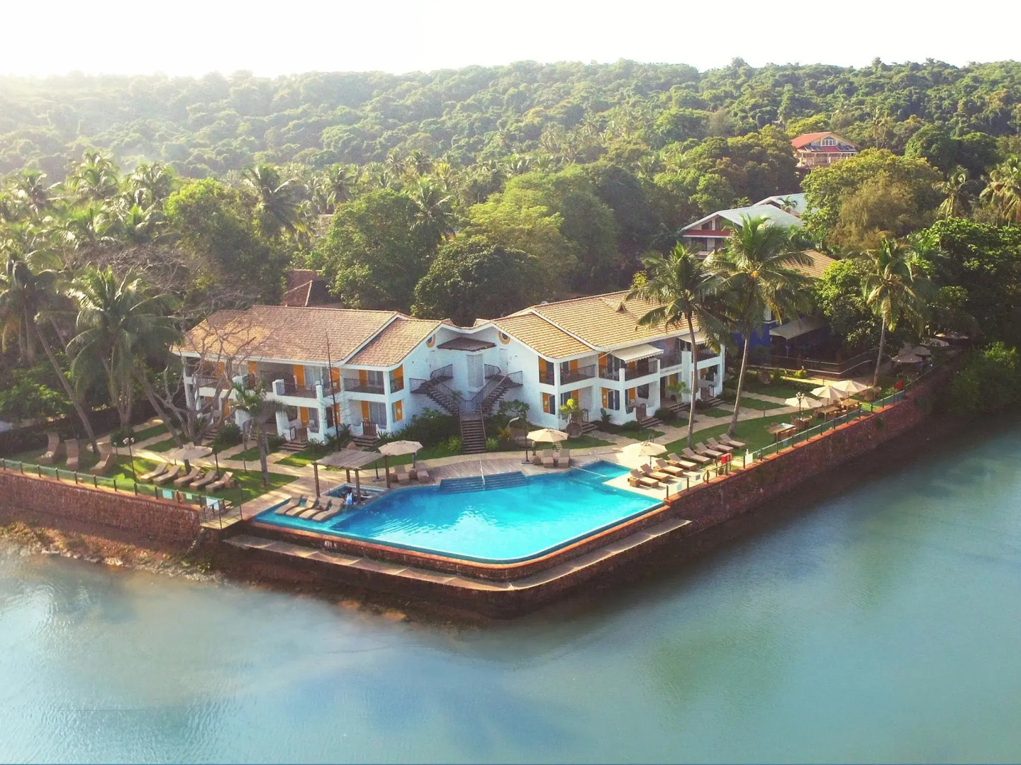 Acron Waterfront Resort