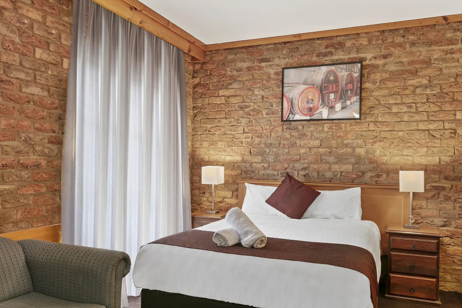 The Settlement Historic Hotel