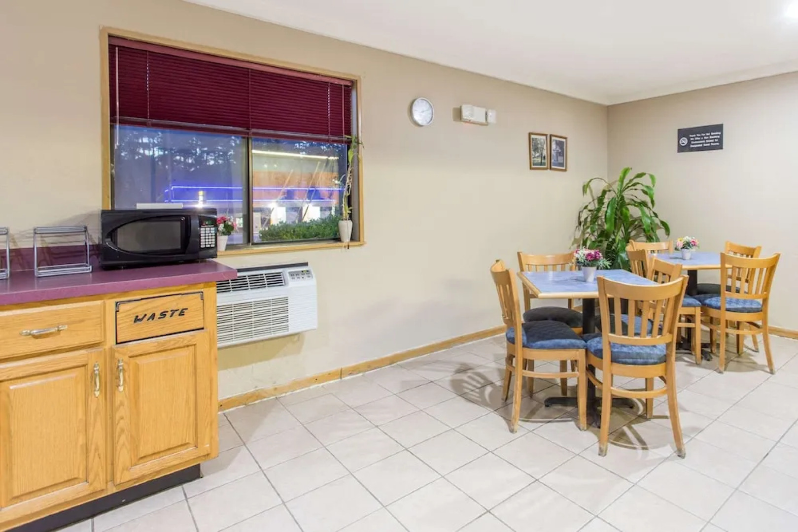 Super 8 by Wyndham Farmville