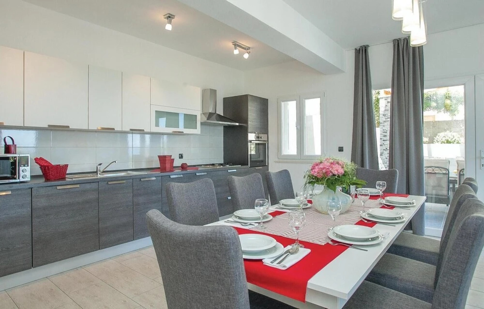 Awesome Home in Prigradica With Wifi and 4 Bedrooms