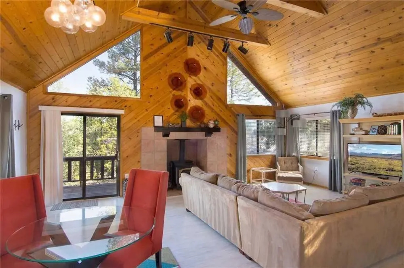 Air Nuevo - Three Bedroom Cabin