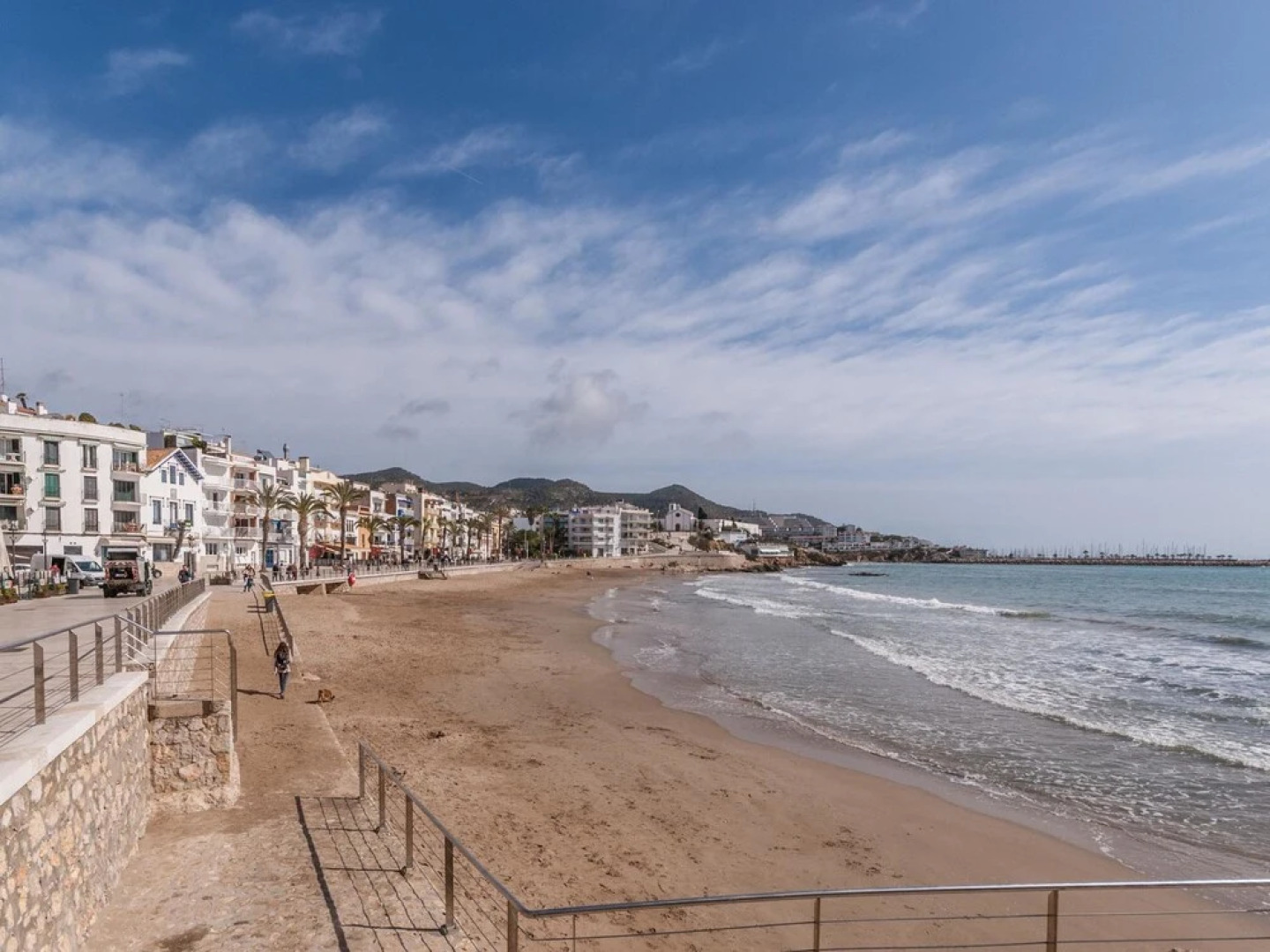 Delightful Villa in Canyelles wth Swimming Pool