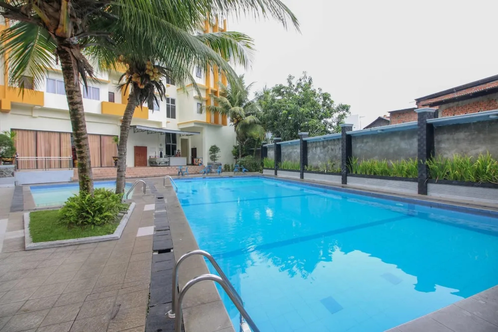 Airy Yos Sudarso 1145 Lubuklinggau