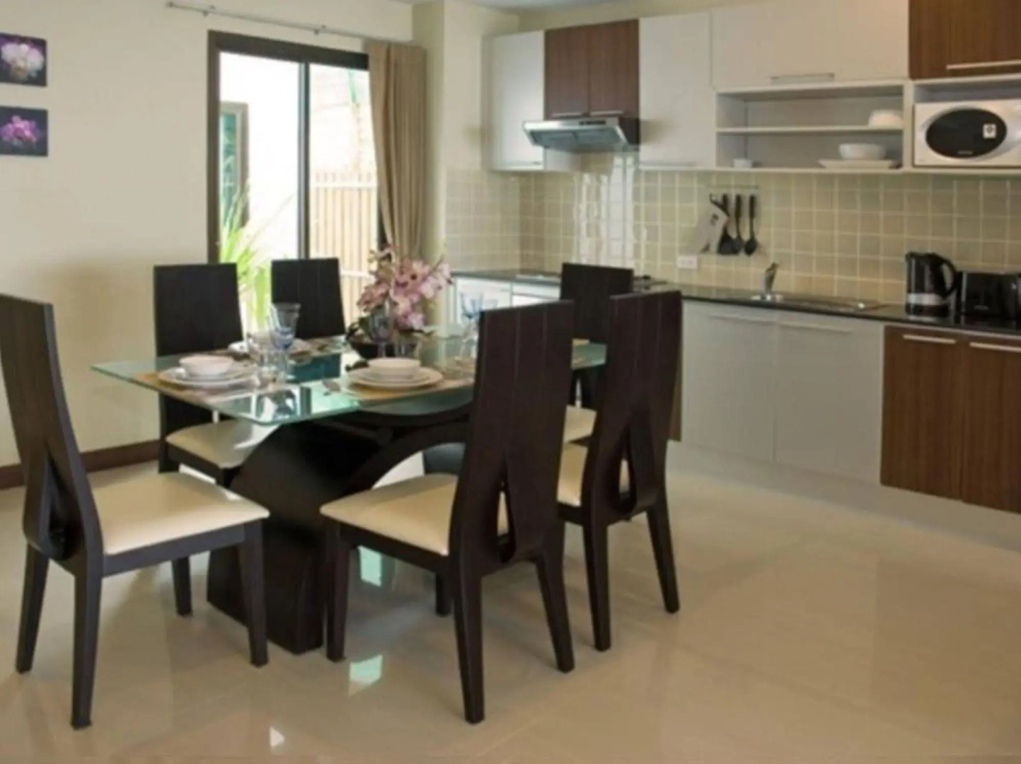 Kamala Beachfront Apartment