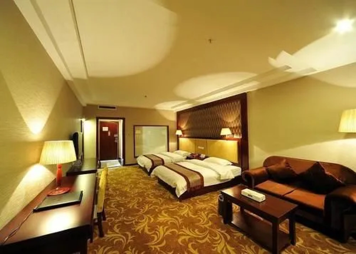 Qinzhou Lingshan Zhengjiu Hotel