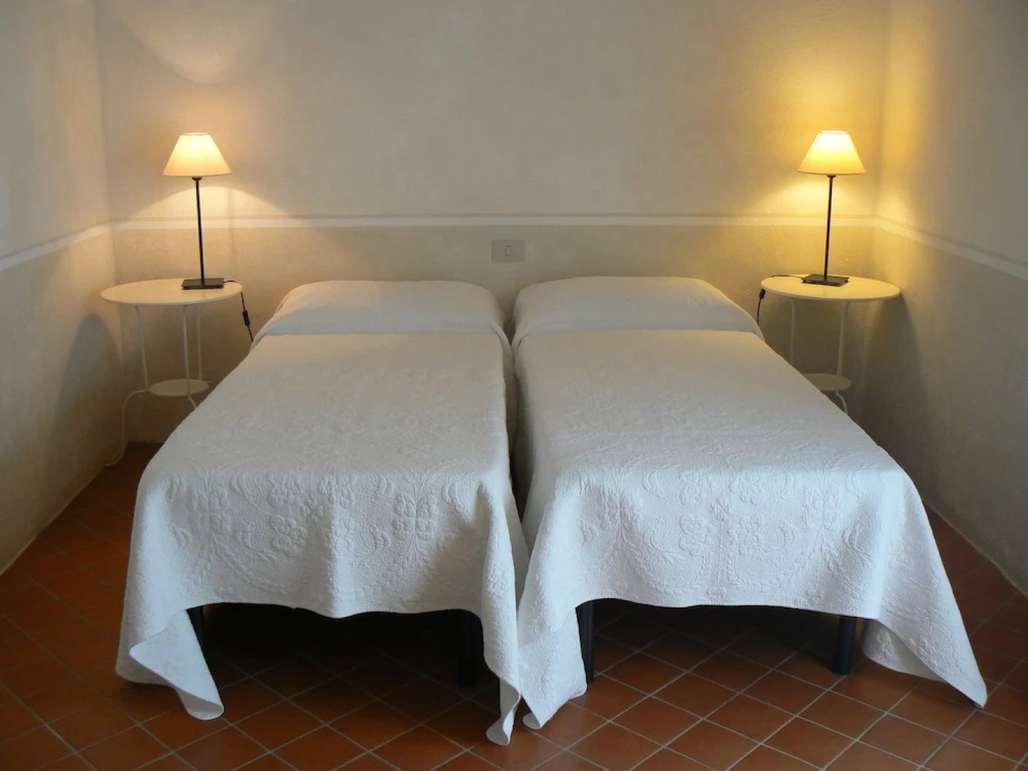 Luxury air Conditioned Villa With Private Pool on Large Grounds With Terrace