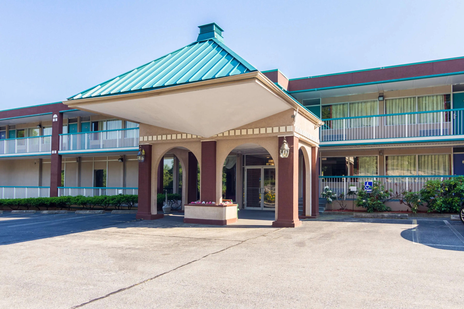 Motel 6 Groton, CT—Casinos Nearby