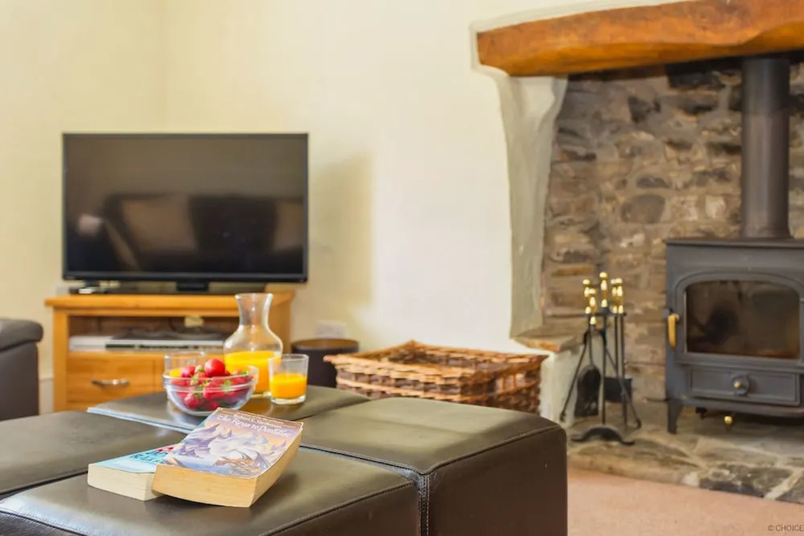 Braunton Poyers Farmhouse 6 Bedrooms