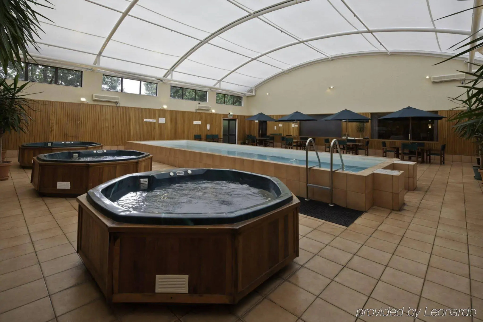 Distinction Hamilton Hotel & Conference Centre