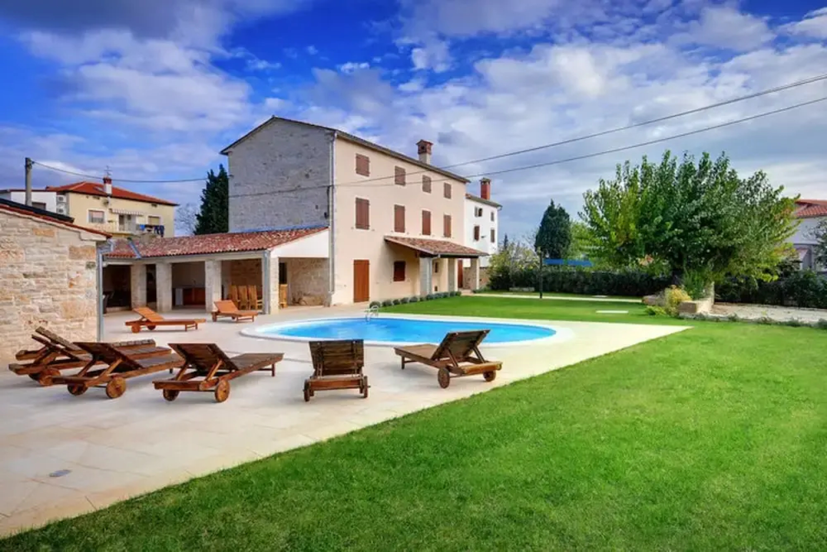 Holiday Home in Golas With Private Pool