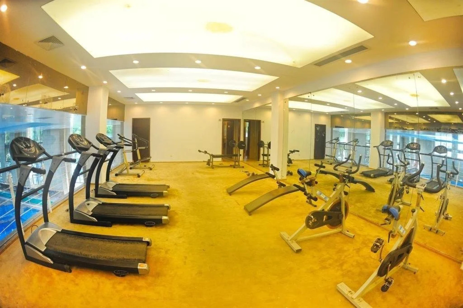 New Overseas Chinese Hotel