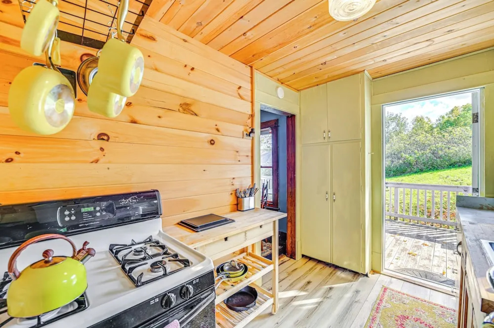 Pet-friendly Catskills Retreat: Fire Pit & Deck!