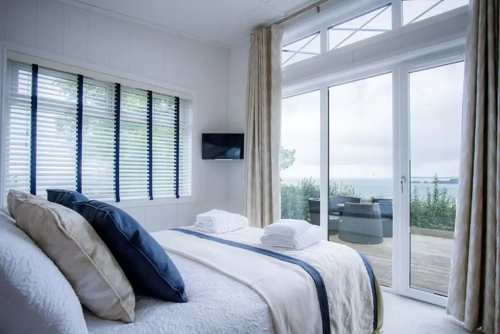 Shearwater 30 - 2 Bedroom Lodge - Summerhill