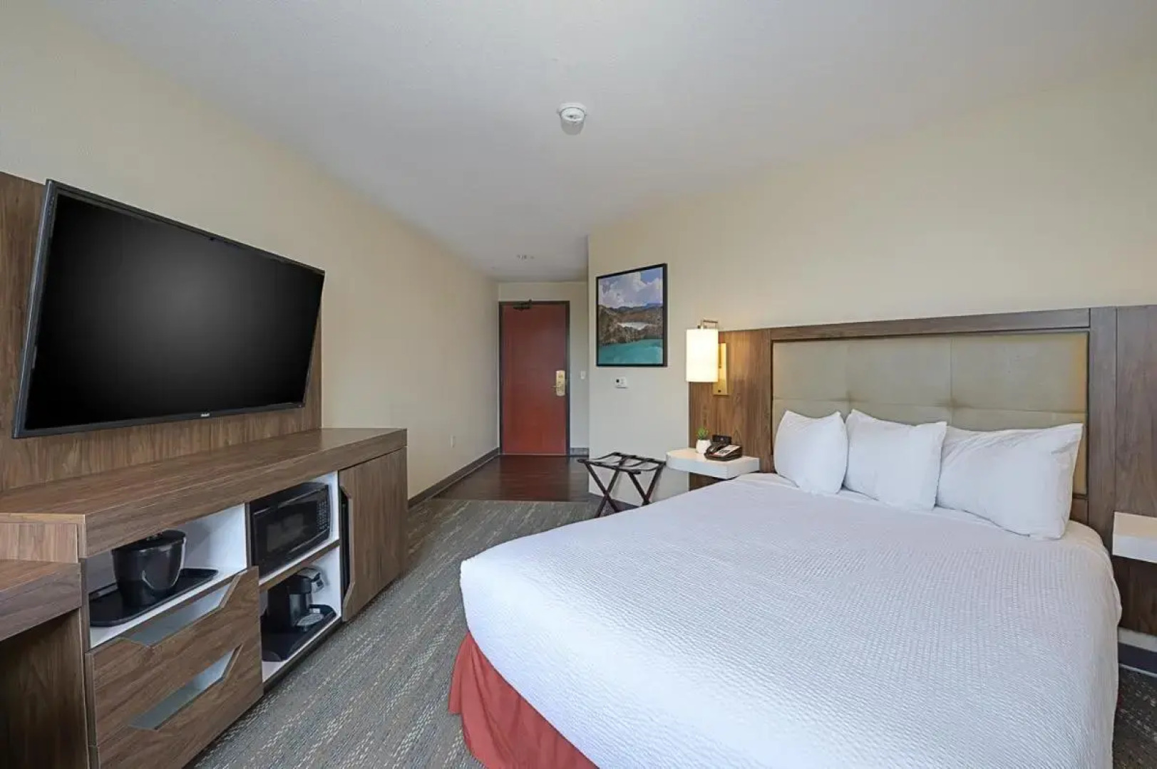 Portlander Inn and Marketplace